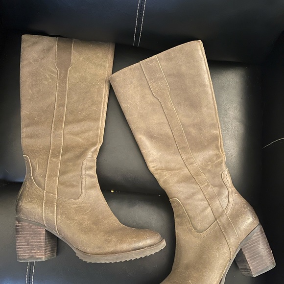 AQUA Zion. A forever boot! EUC-leather, size 7.5 - Picture 3 of 4